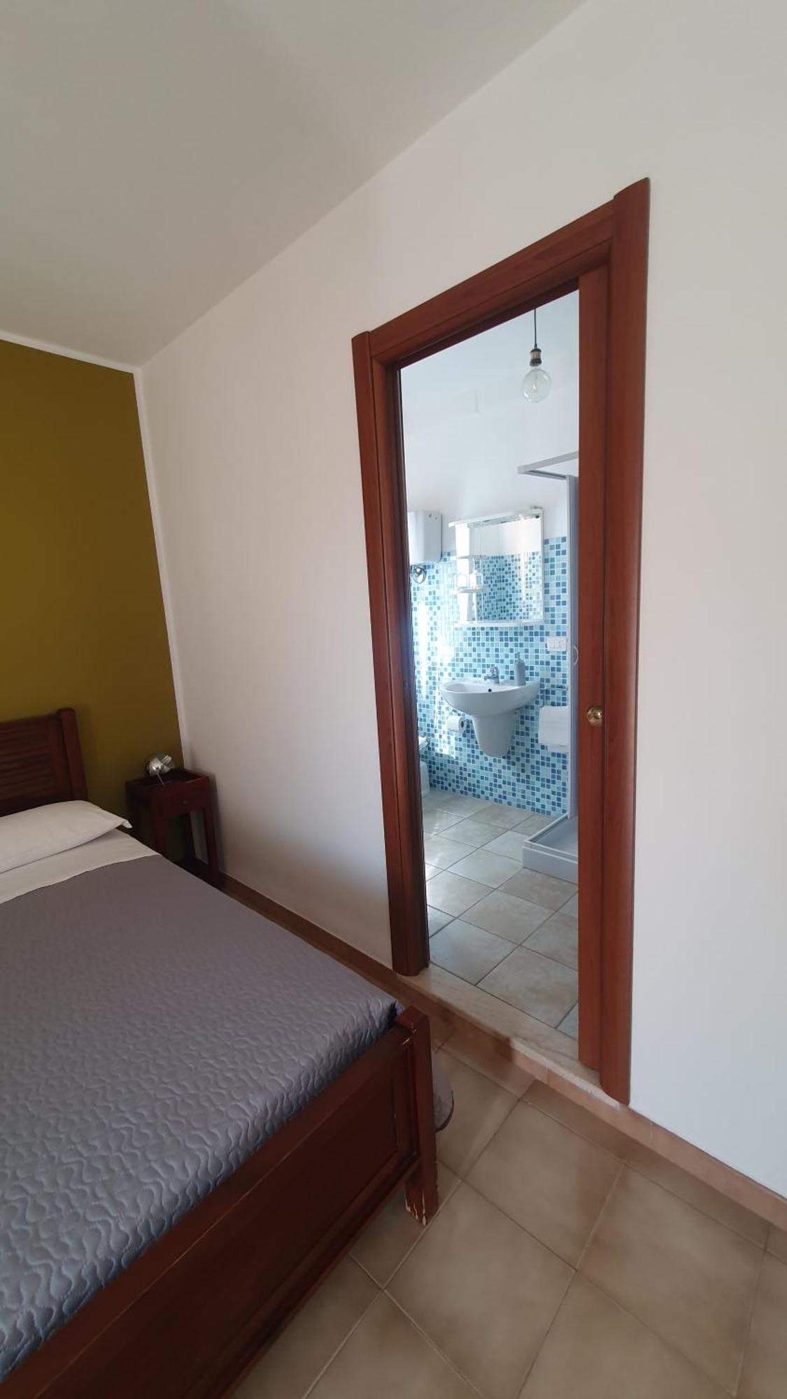 Blue Dolphin Guest House Alghero Eksteriør bilde